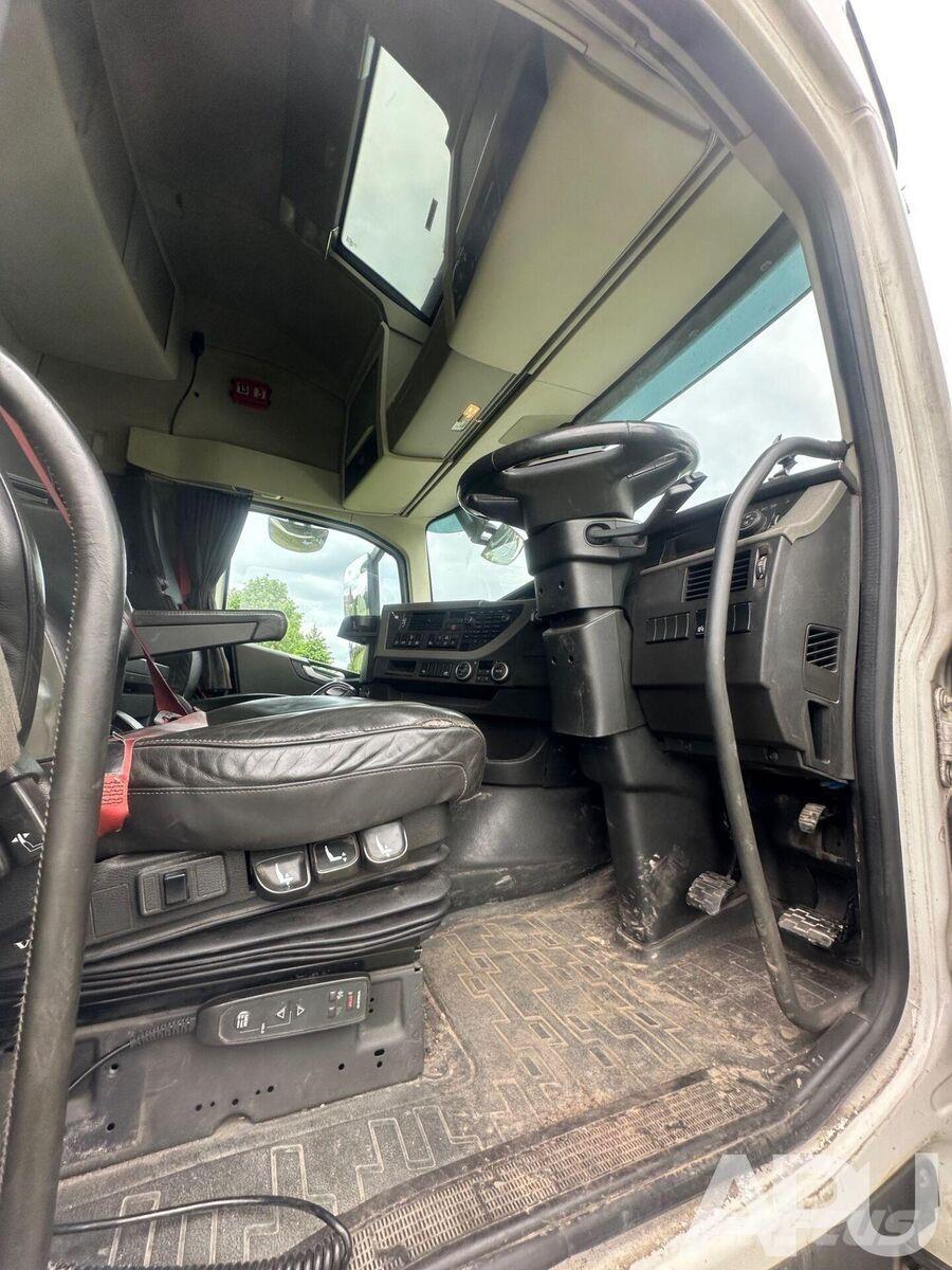 Volvo FH500 Sadulveokid