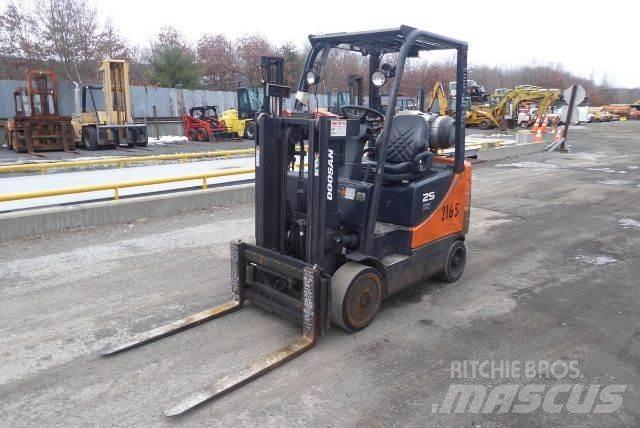 Doosan GC25P-5 Kahveltõstukid - muud
