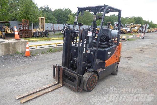 Doosan GC25P-5 Kahveltõstukid - muud