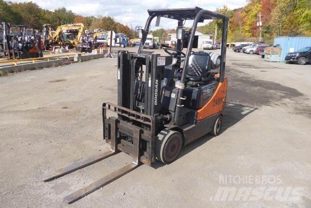 Doosan GC25P-5 Kahveltõstukid - muud