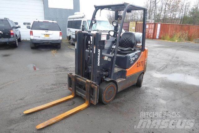 Doosan GC25P-5 Kahveltõstukid - muud