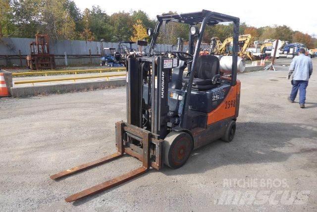 Doosan GC25P-5 Kahveltõstukid - muud