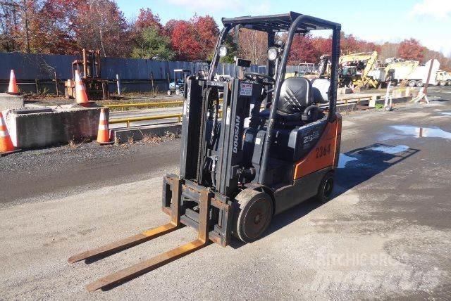 Doosan GC25P-5 Kahveltõstukid - muud