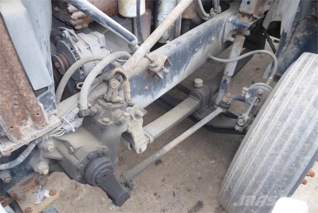 Mack CH613 Raamautod
