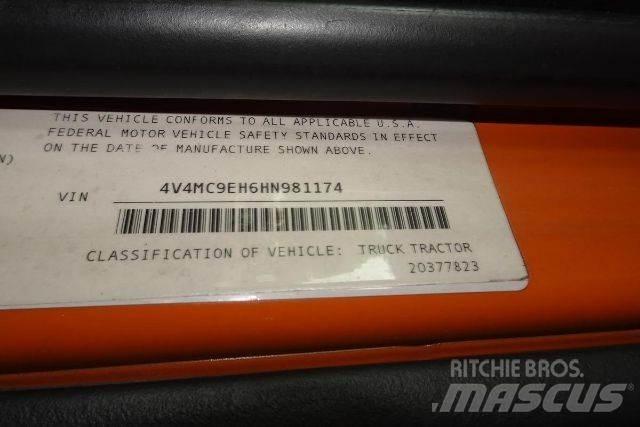 Volvo VNM64T Raamautod