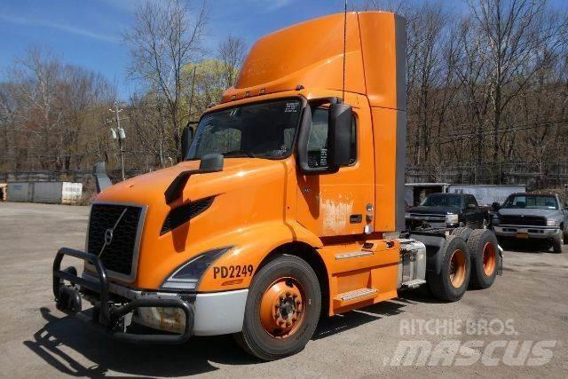 Volvo VNR64T300 Raamautod