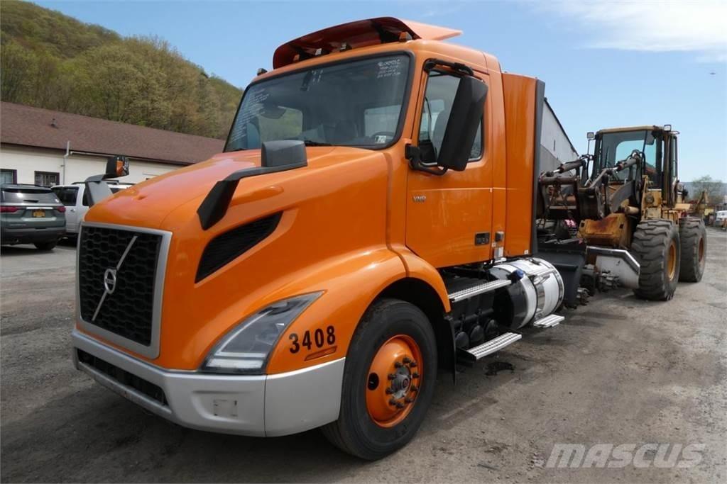 Volvo VNR64T300 Raamautod