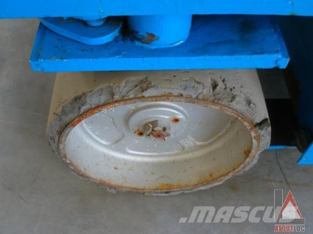 Genie GS-2646 Iseliikuvad poomtõstukid