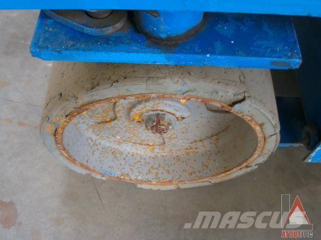 Genie GS-2646 Iseliikuvad poomtõstukid