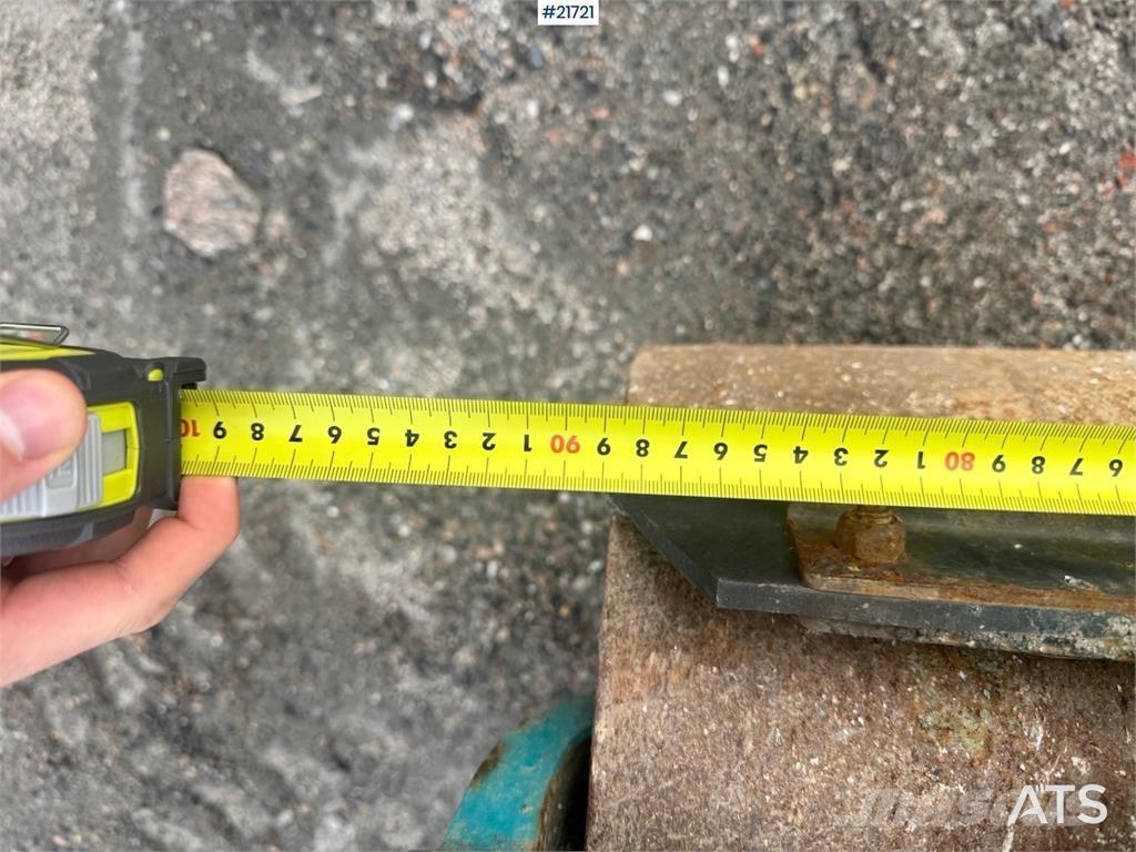 Ammann AV16-2 Pinnaserullid