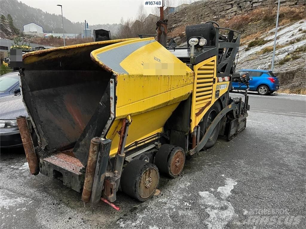 Bomag BF 300P Asfaldilaoturid