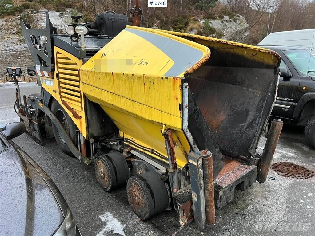 Bomag BF 300P Asfaldilaoturid