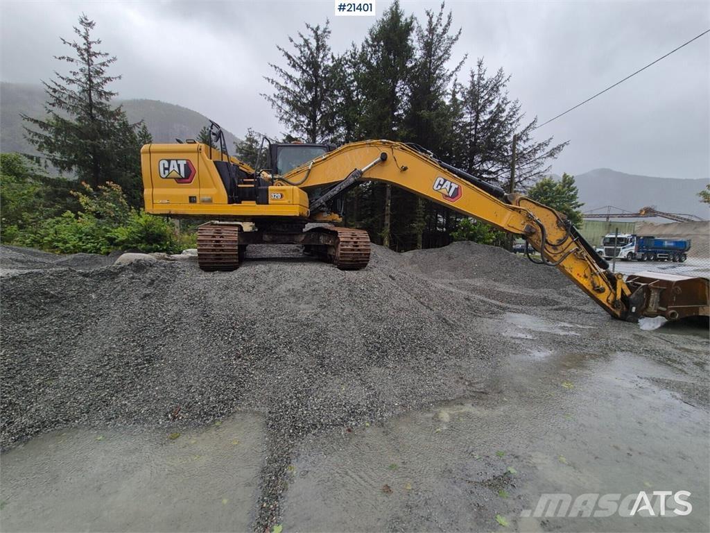 CAT 320 Roomikekskavaatorid
