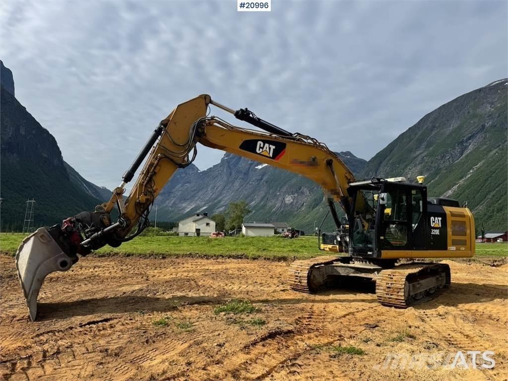 CAT 320EL Roomikekskavaatorid