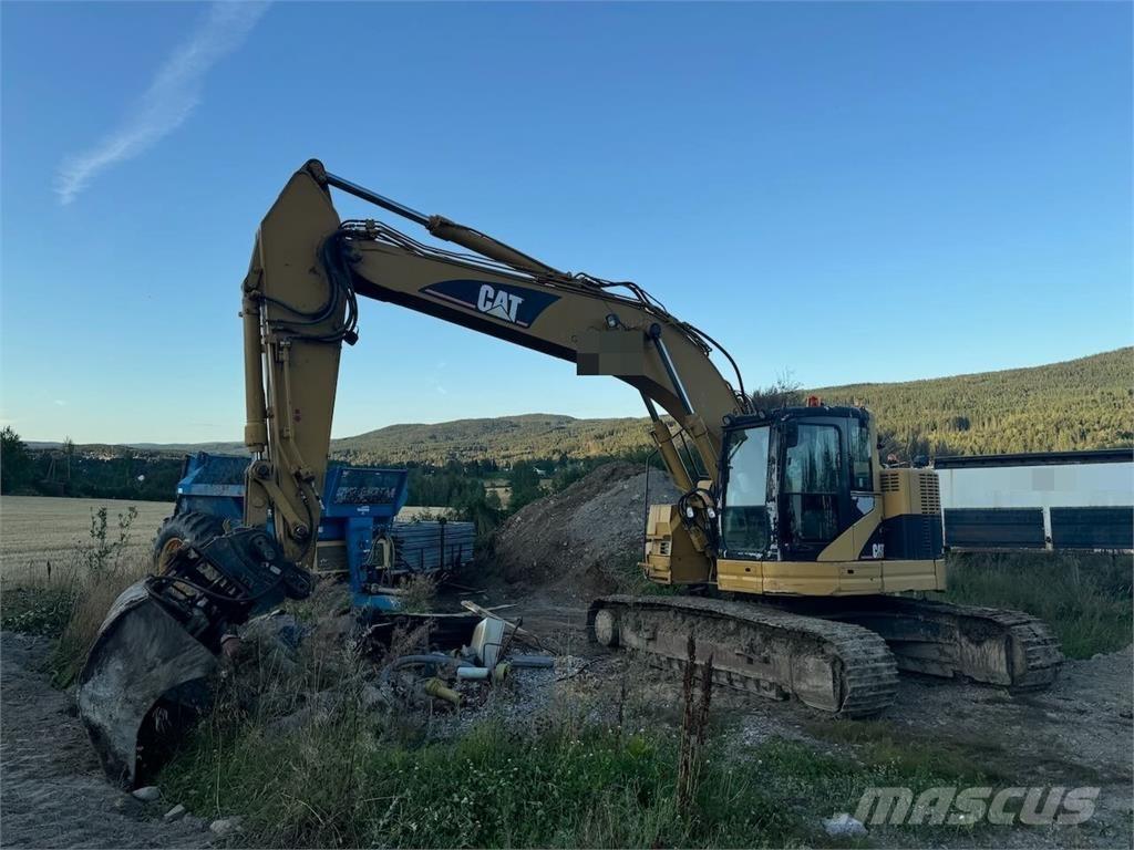 CAT 321C LCR Roomikekskavaatorid