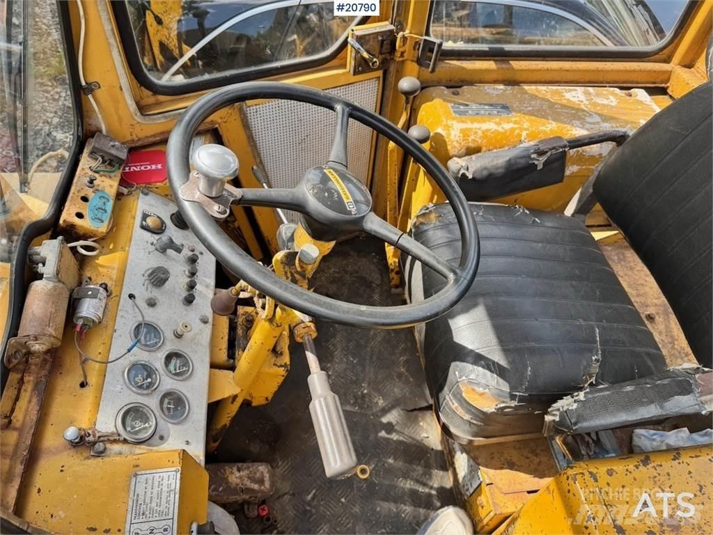 CAT 920 Rataslaadurid