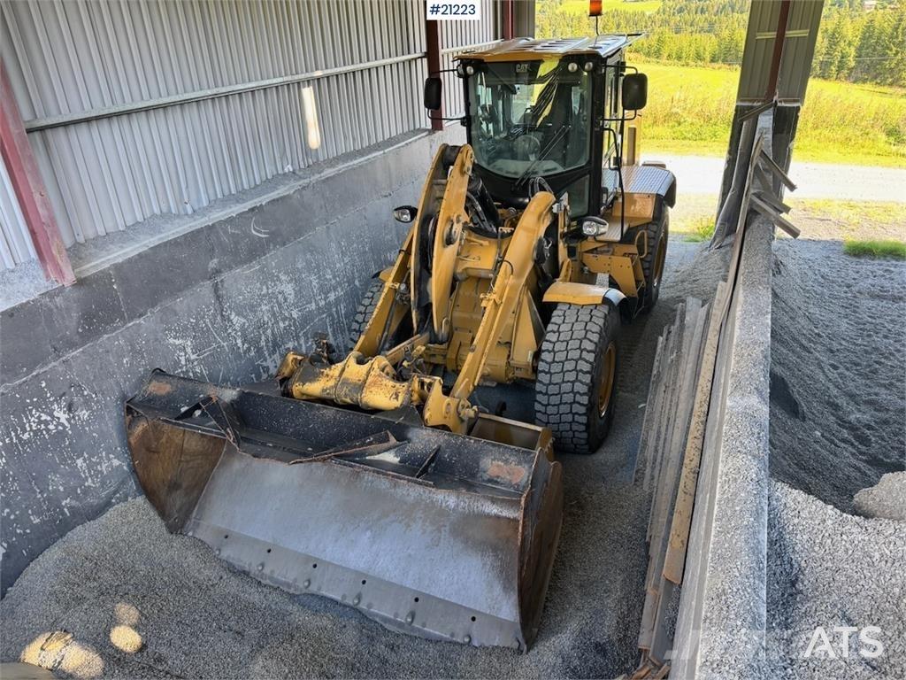CAT 930 K Rataslaadurid