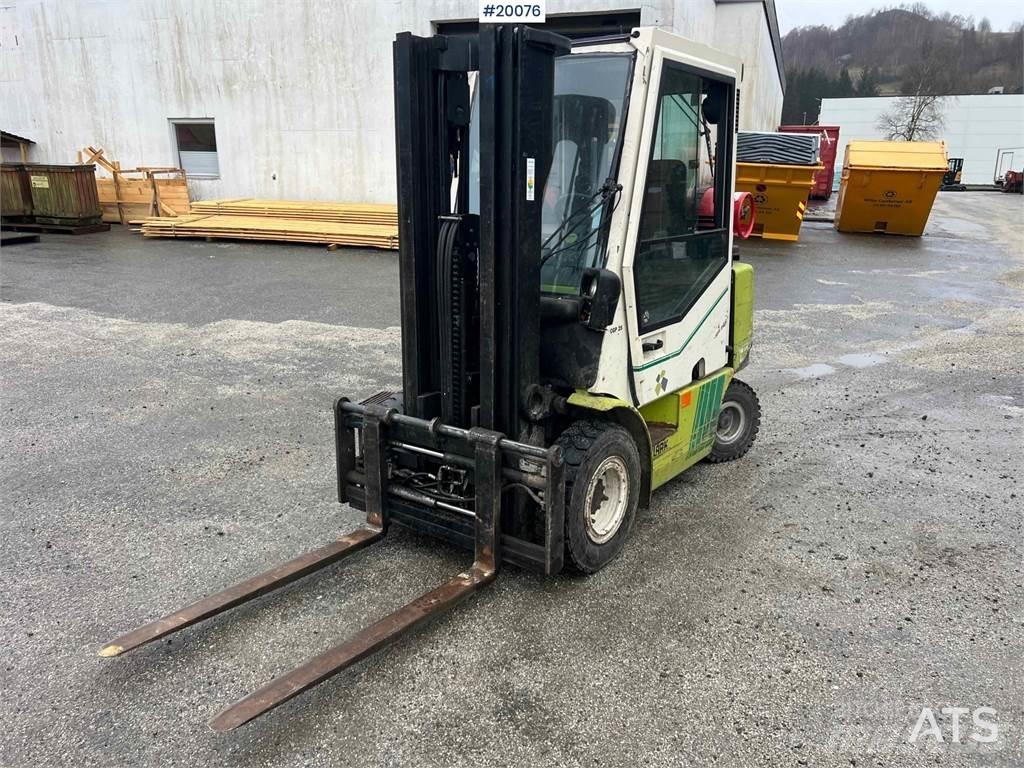 Clark CGP 25 truck Muud