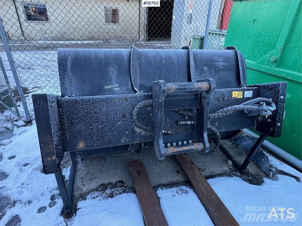 Engcon SR1600C broom Muu