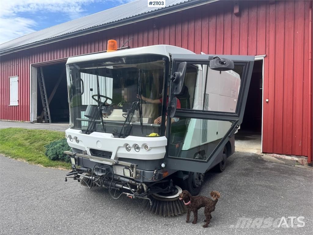Ravo 540 Sweeper. Tänavapuhastusveokid