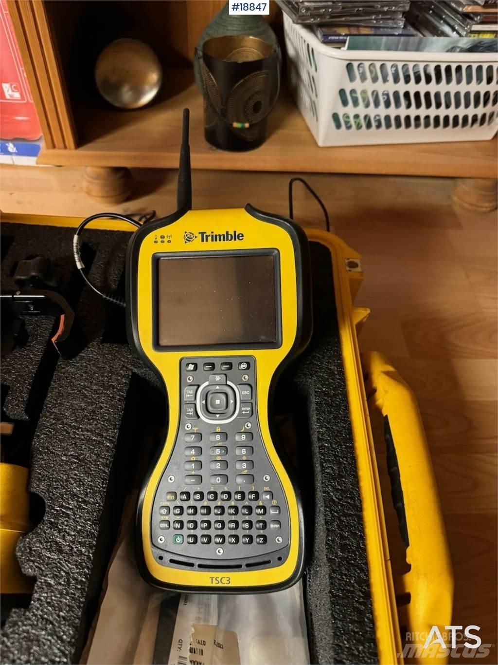 Trimble GPS m/ radio. Muu
