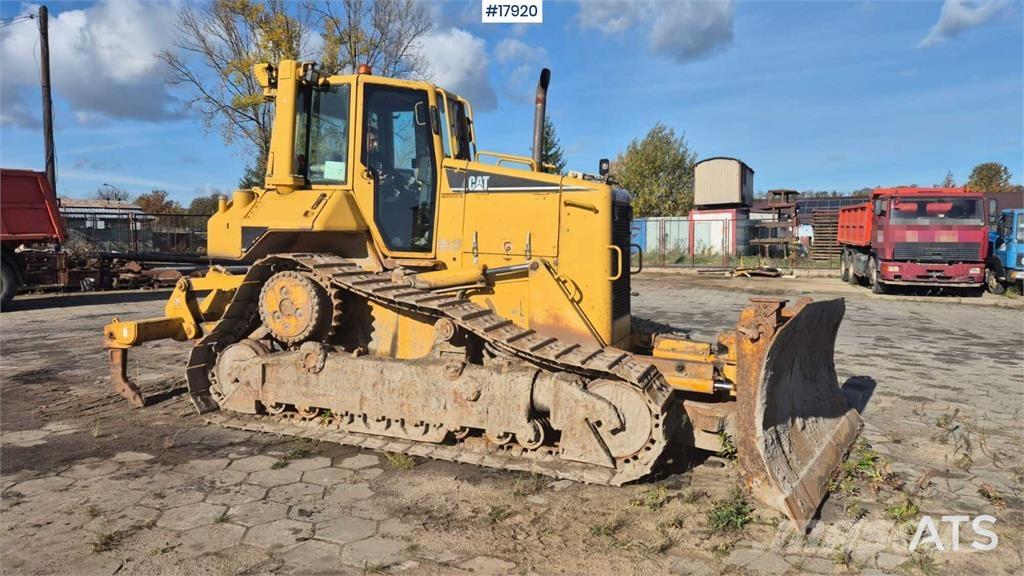 CAT D6D XL Buldooserid