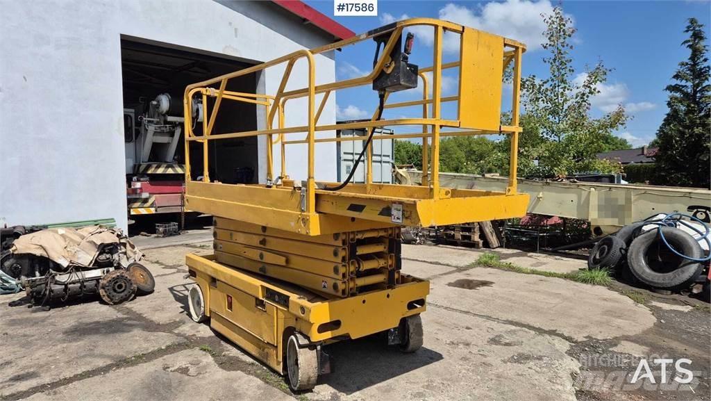 Haulotte Compact 12 Käärtõstukid