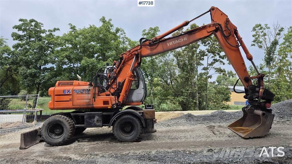 Hitachi EX 165W Ratasekskavaatorid