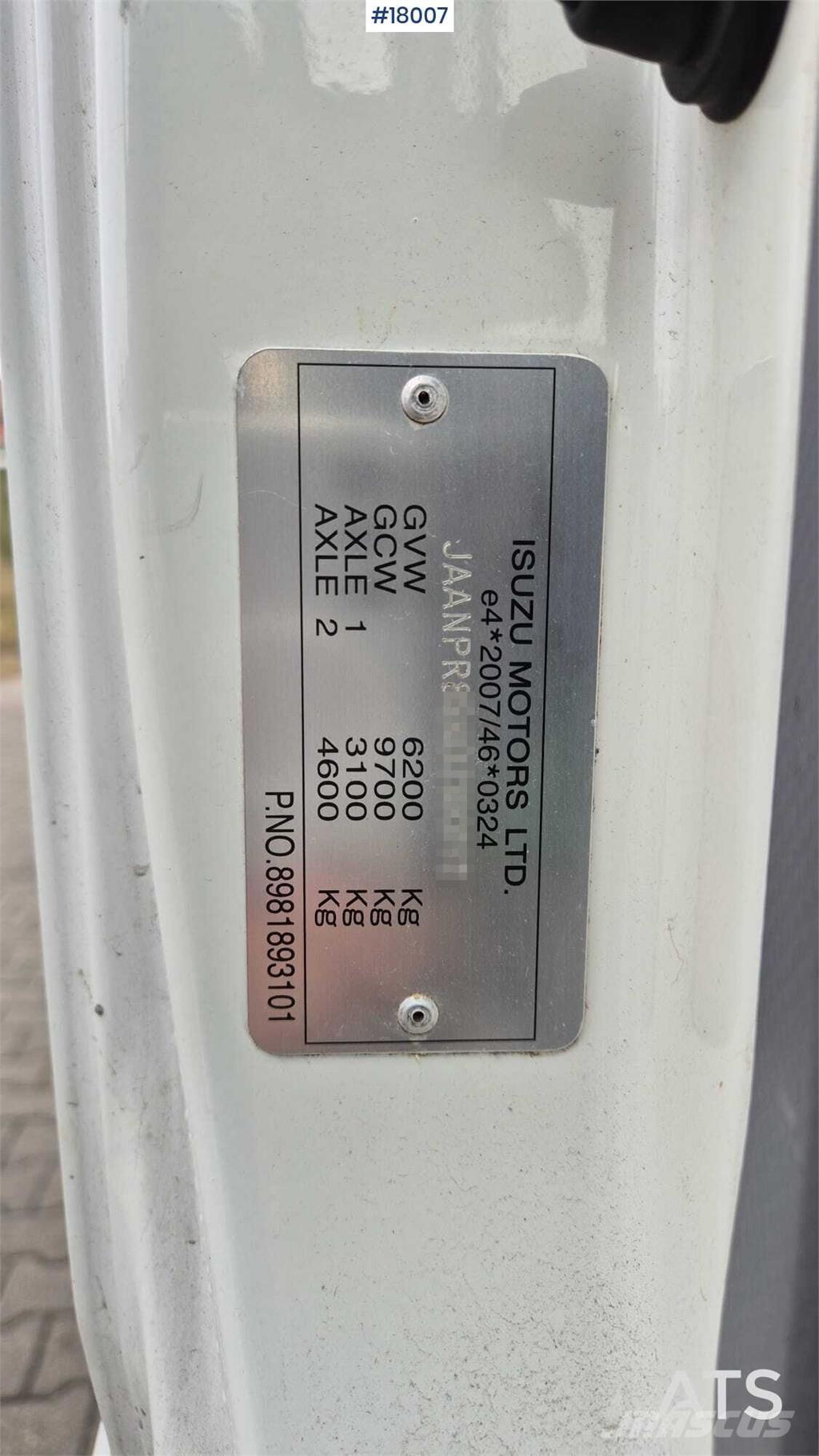 Isuzu N2R Kraanaga veokid