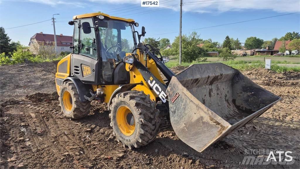 JCB 407 T4 Rataslaadurid