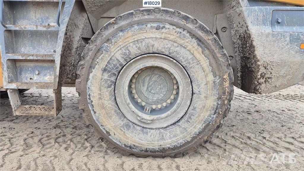 Liebherr L576 Rataslaadurid