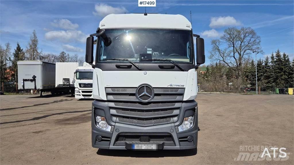 Mercedes-Benz Actros Sadulveokid