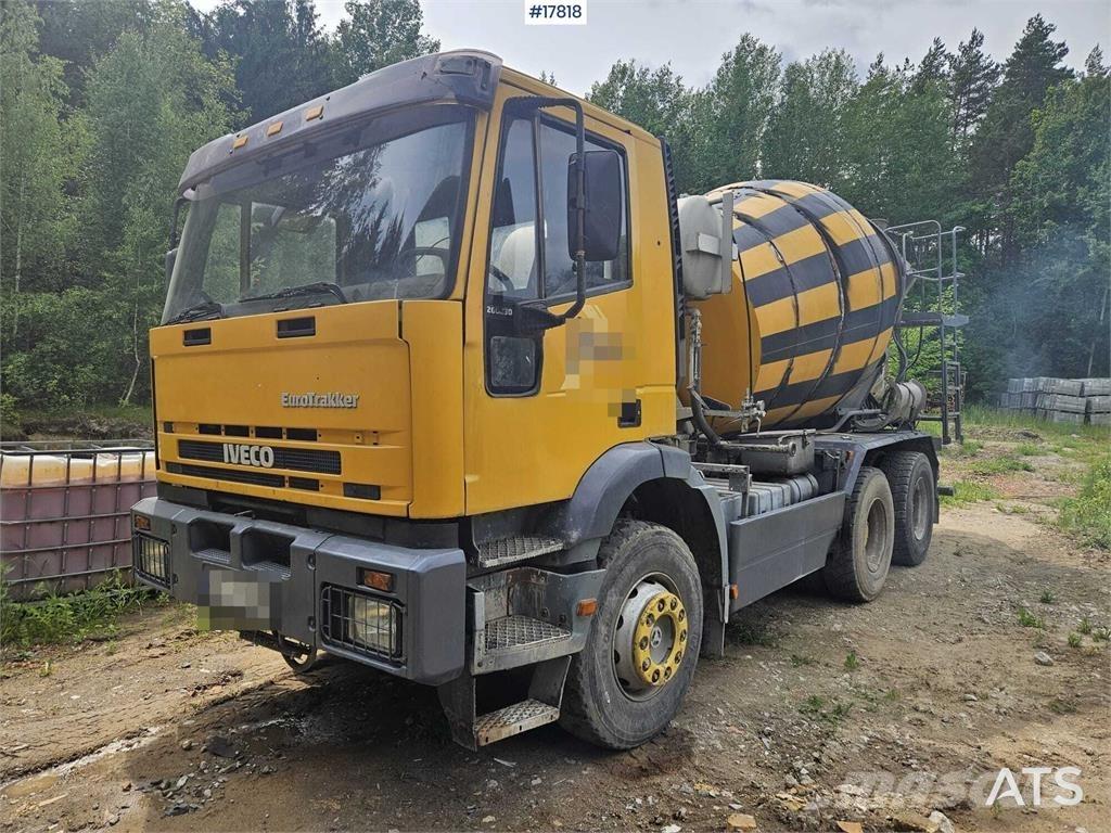 Renault 260 EH Betooniveokid