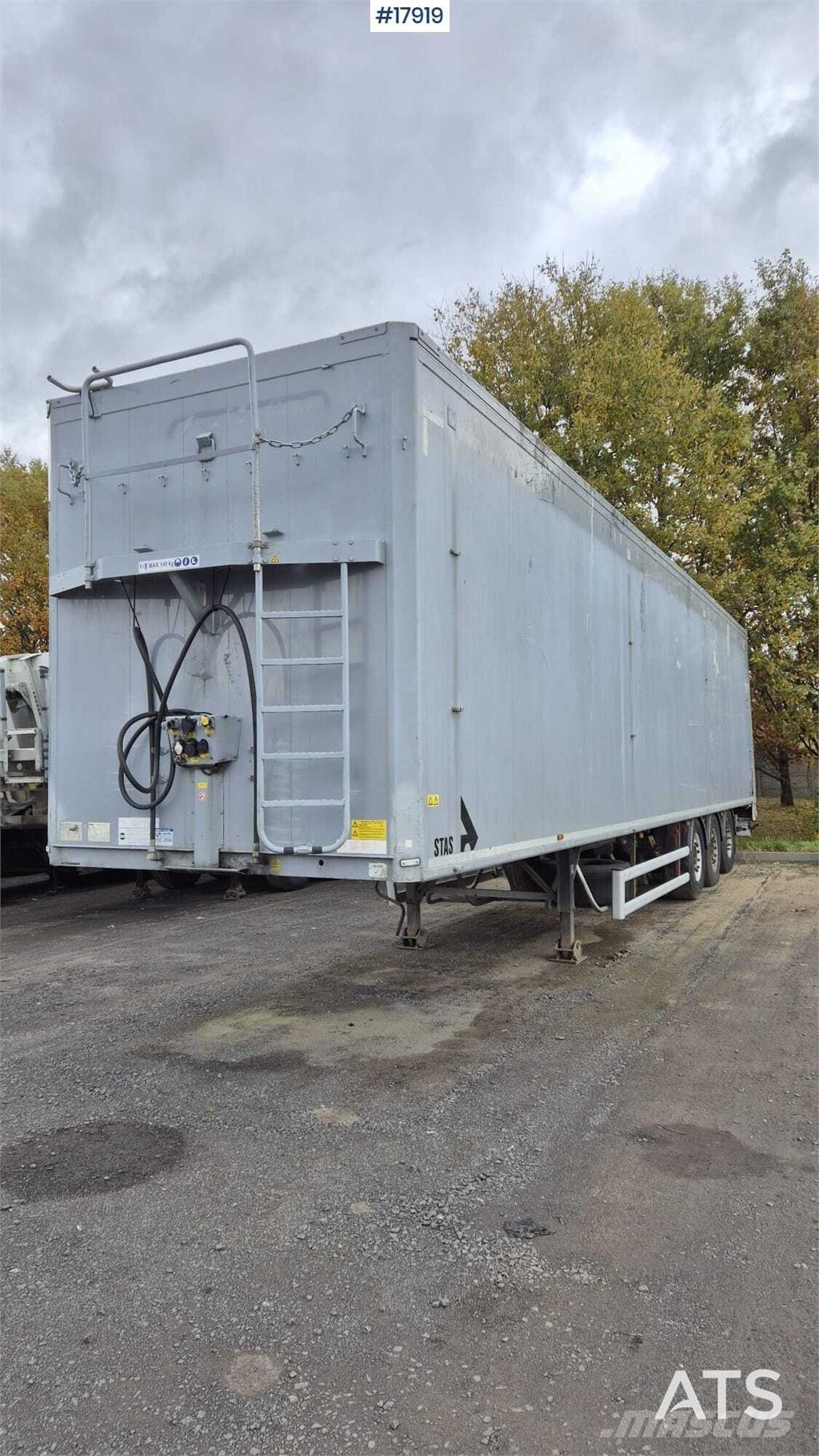 Stas S300ZX Liikuvpõrand poolhaagised