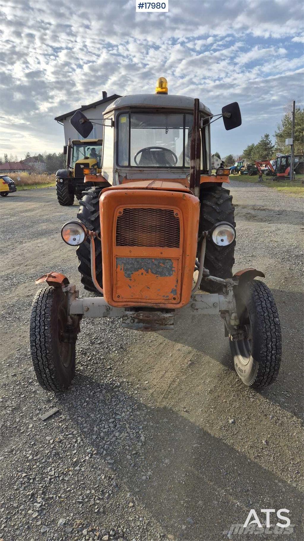 Ursus C 360 Traktorid