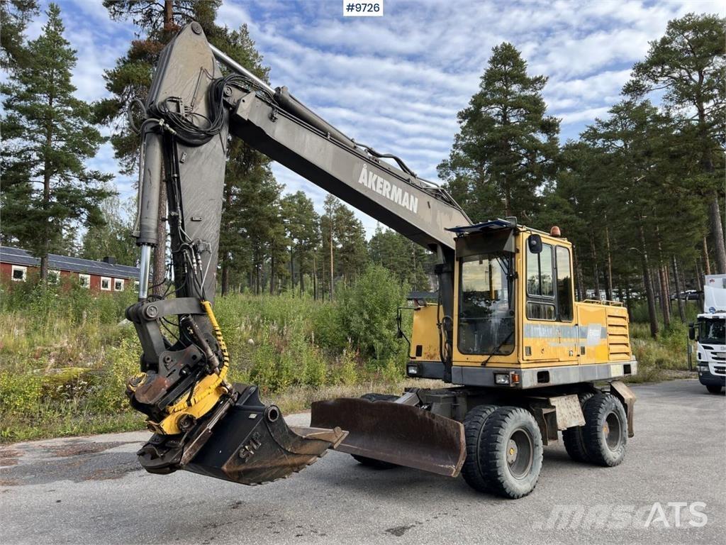 Åkerman EW200 Ratasekskavaatorid