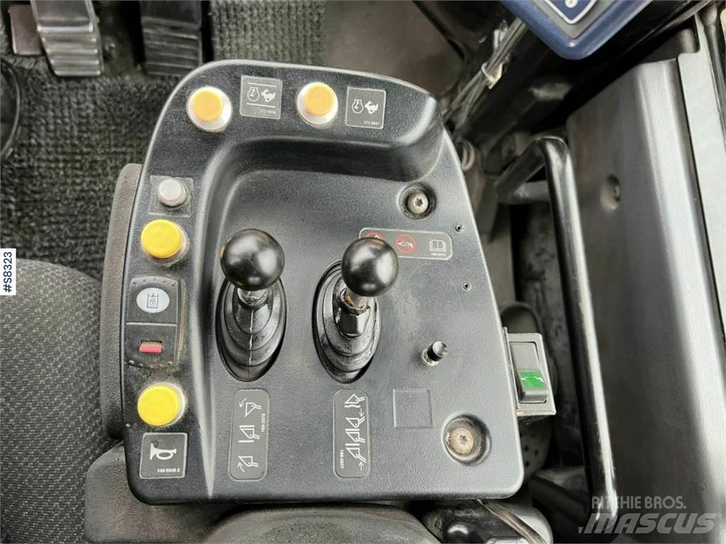 CAT 988H Ratasbuldooserid