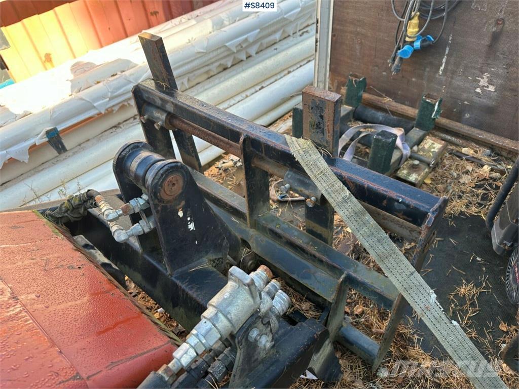 Ditch Witch SK650 Kompaktlaadurid