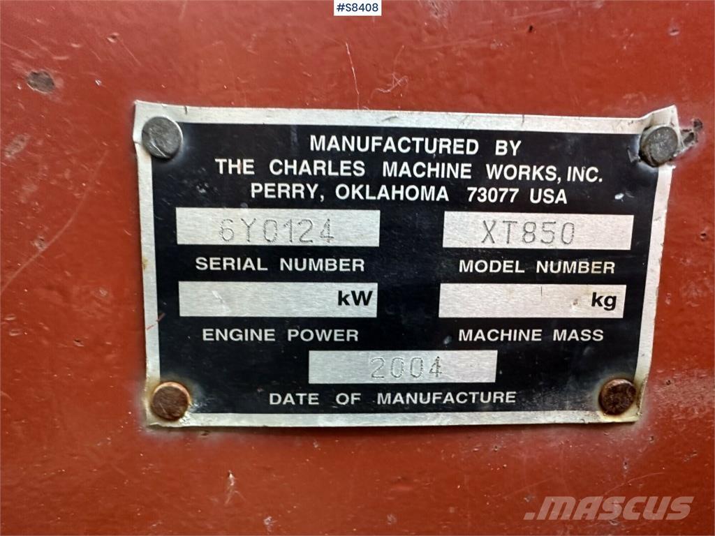 Ditch Witch XT850 Kompaktlaadurid