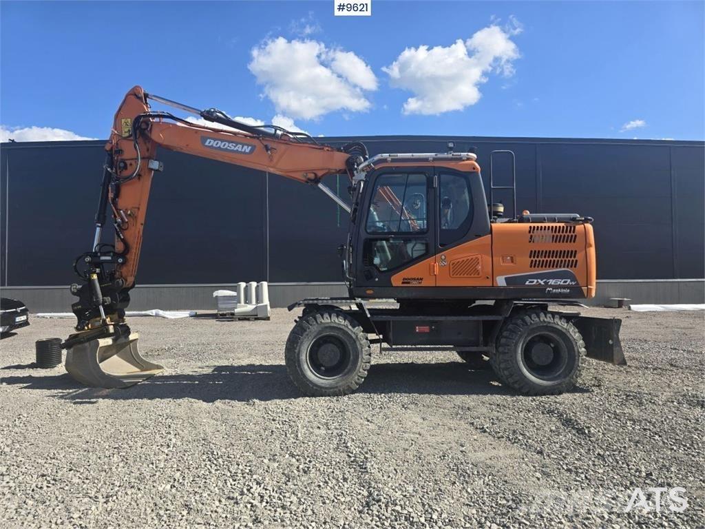 Doosan DX160W-5 Ratasekskavaatorid