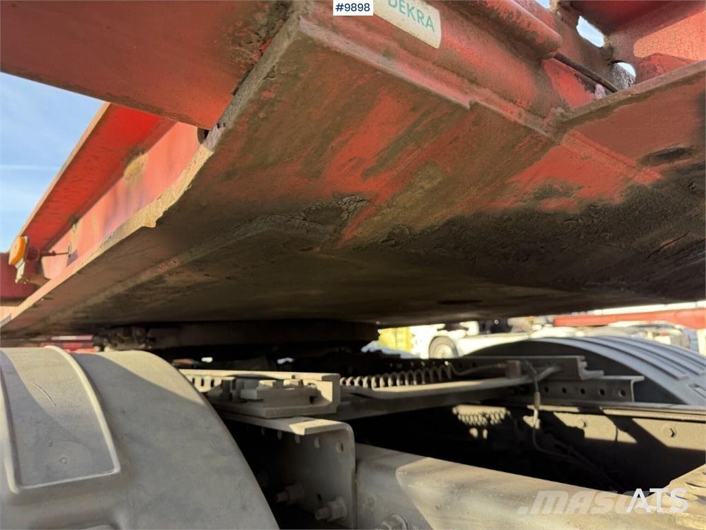 Fliegl SDS 400 Konteinerveo poolhaagised
