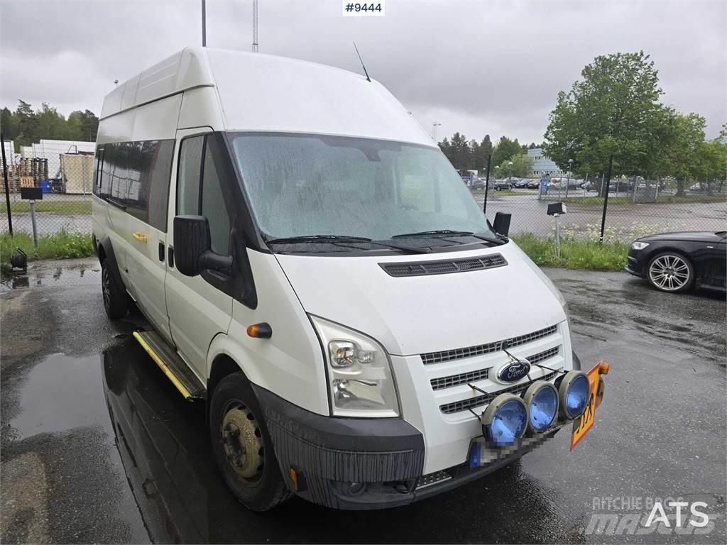 Ford Transit Väikebussid