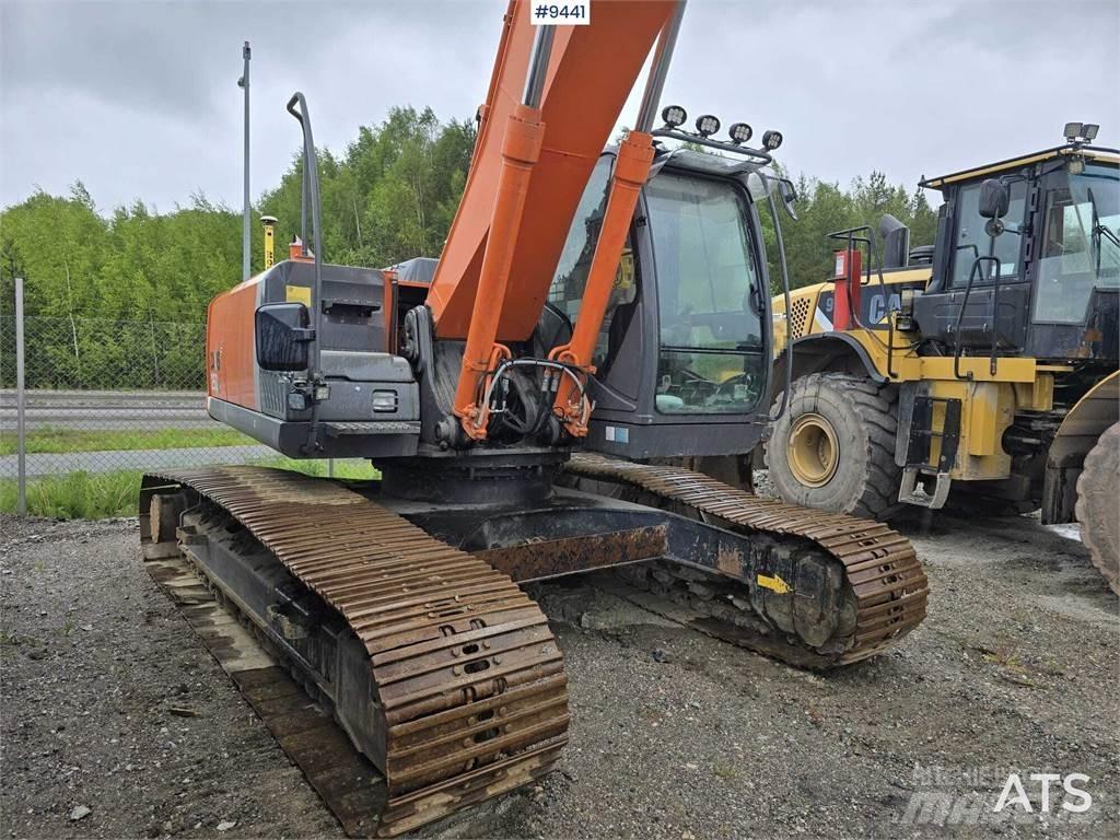 Hitachi ZX 250 LC-3 Roomikekskavaatorid