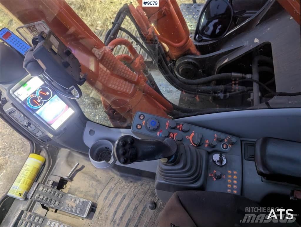 Hitachi ZX350LC-5B Roomikekskavaatorid