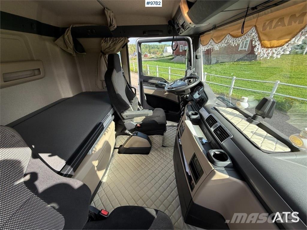 MAN TGX 26.500 6X2 Konksliftveokid