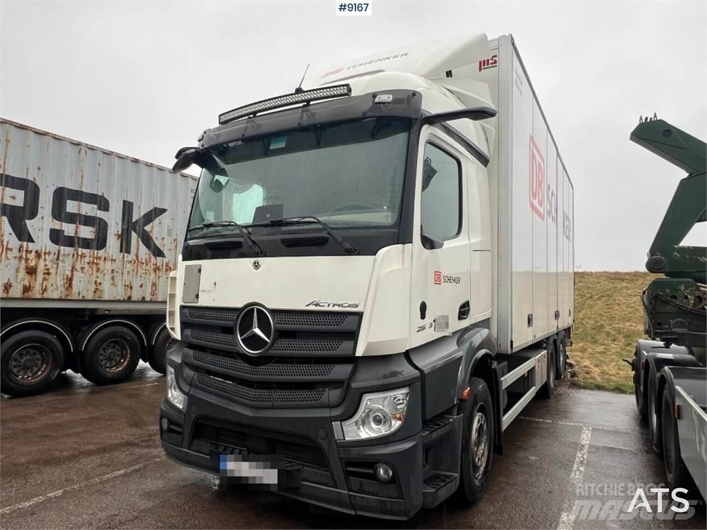 Mercedes-Benz Actros Furgoonautod