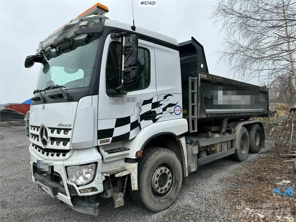 Mercedes-Benz Arocs Kallurid
