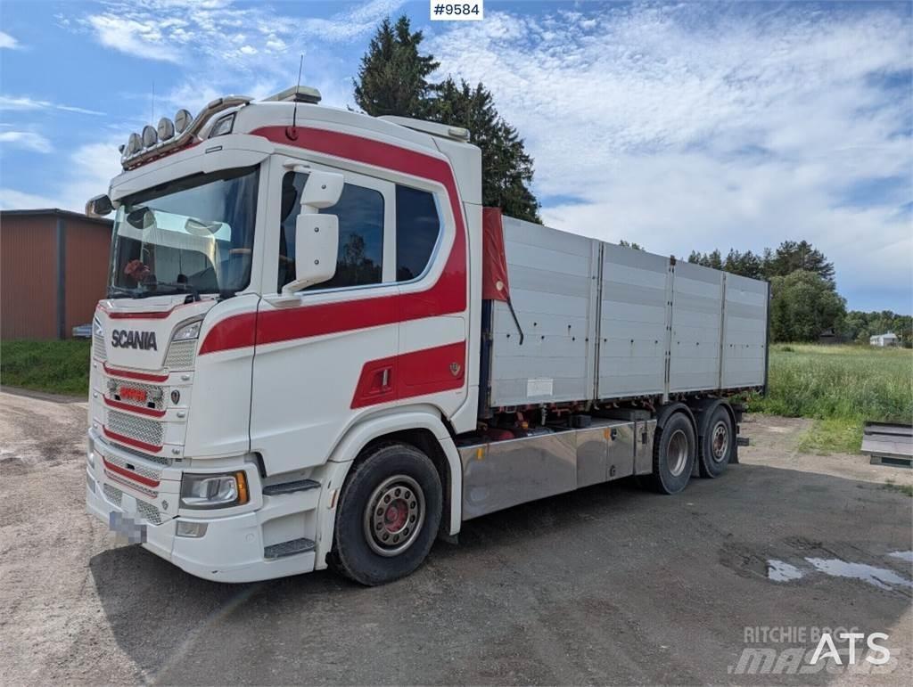 Scania R580 6X2 Furgoonautod