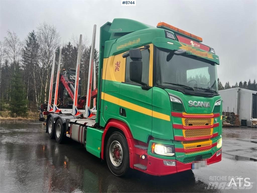 Scania R650 6X4 Metsaveokid