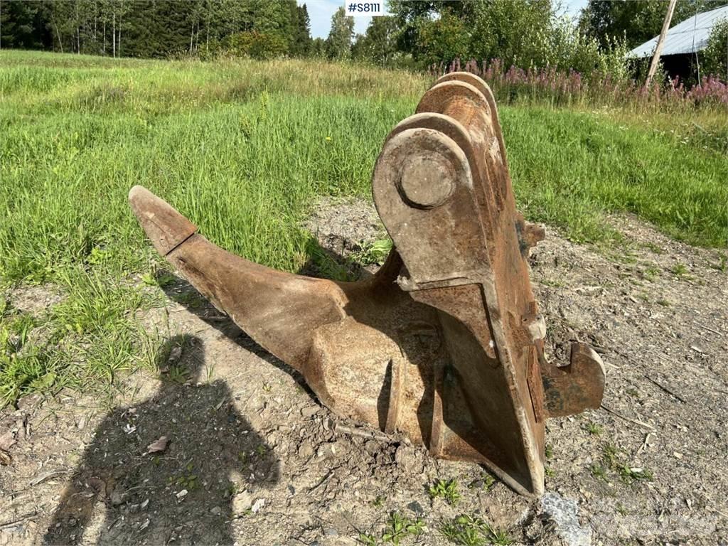  Tjälkrok B27 Muud osad